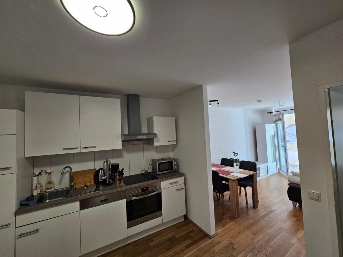 Stylish Apartment In Innsbruck + 1 Parking Spot Exteriér fotografie