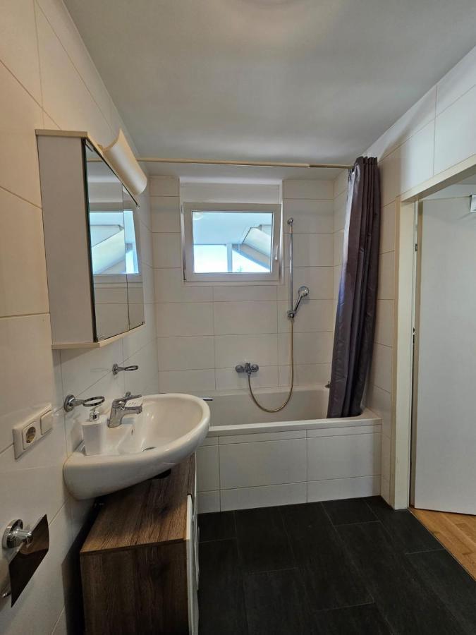 Stylish Apartment In Innsbruck + 1 Parking Spot Exteriér fotografie